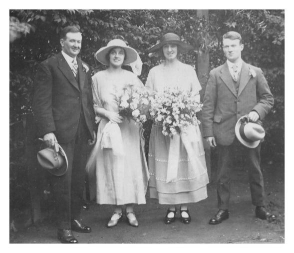 1920s Wedding Photos Group from Cardiff 1921