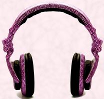 Ultra glam headphones CRYSTALLIZED� with Swarovski elements. 