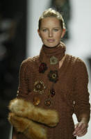 Red fox embroidered knit scarf by Oscar de la Renta.