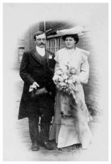 1904 Edwardian Wedding Photograph of Elizabeth and James Meakin