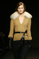Caramel sweater with fox collar 