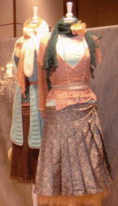 Noa Noa pleated viscose and silk small pattern brocade skirt in the peach colourway