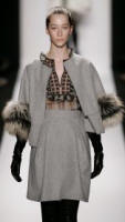 Carolina Herrera grey suit autumn winter 2007/8.
