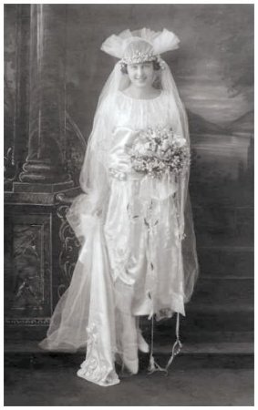 1922 Wedding Photo of Bride Evelyn Griffith 1922 Old Wedding Photo of the