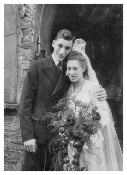 1947_old_wedding_nineyviolet.jpg