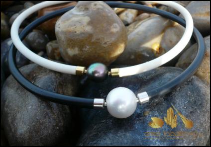 Black & White Tahitian Pearl Clasps